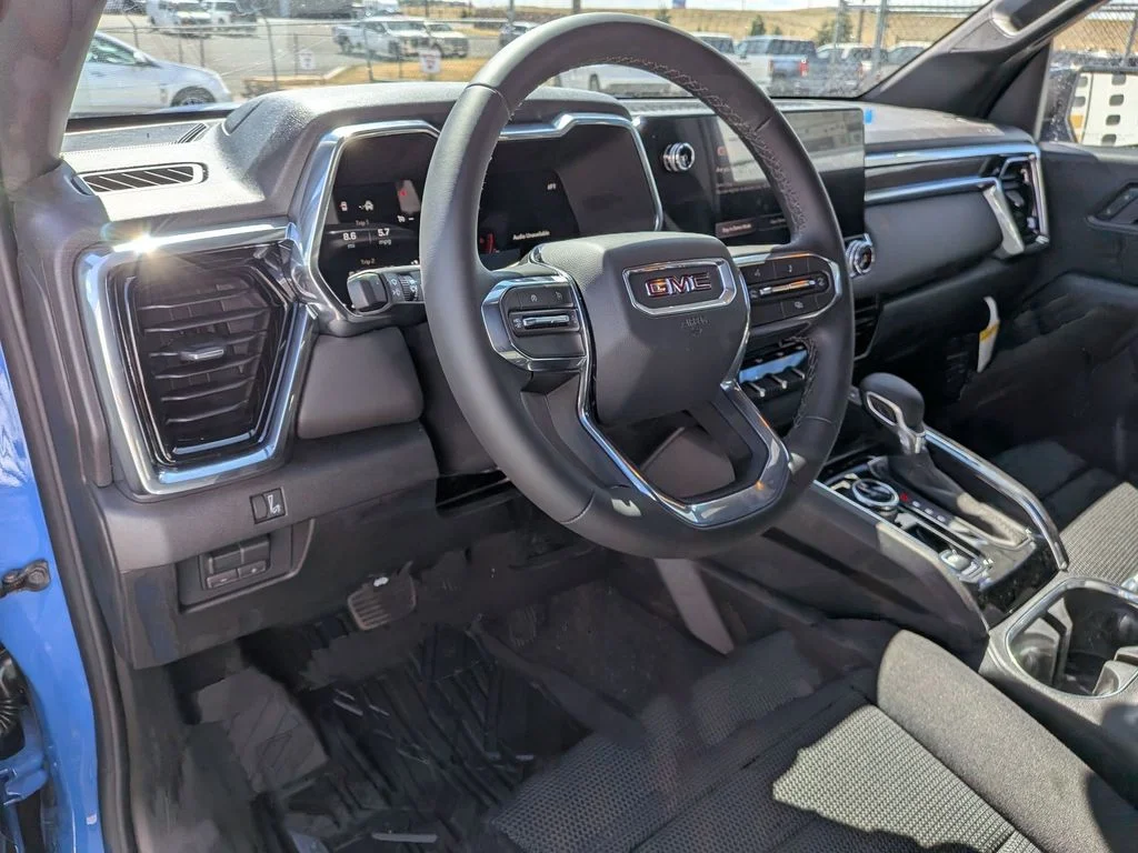 New 2026 Rapids Metallic GMC Elevation image 10