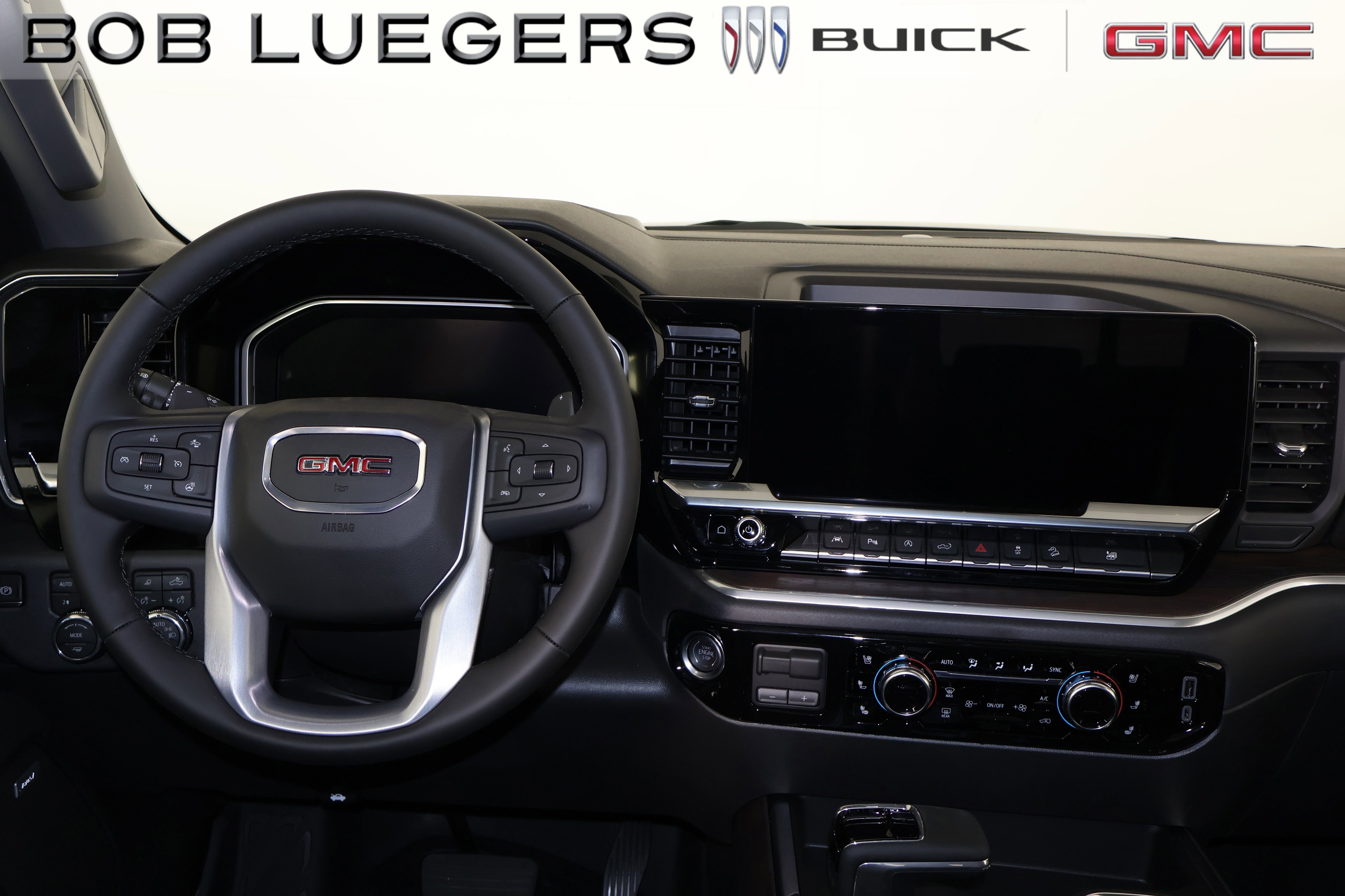 2026 GMC Sierra 1500 SLT - Photo 17