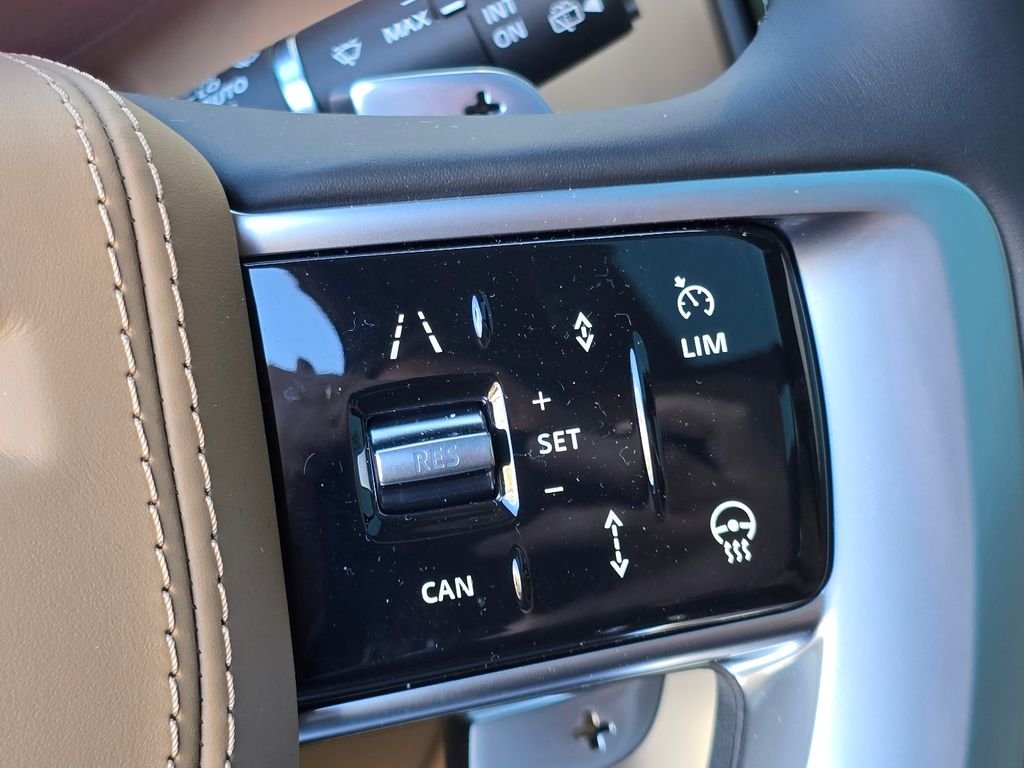 2025 Land Rover Range Rover SE - Photo 16