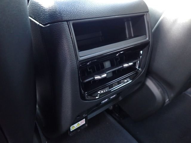 2025 Jeep Grand Cherokee Altitude - Photo 14