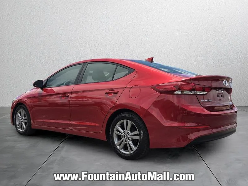 Used 2017 Scarlet Red HYUNDAI SE 2.0L AUTO PZEV (ALABAMA) *LTD AVAIL* image 3