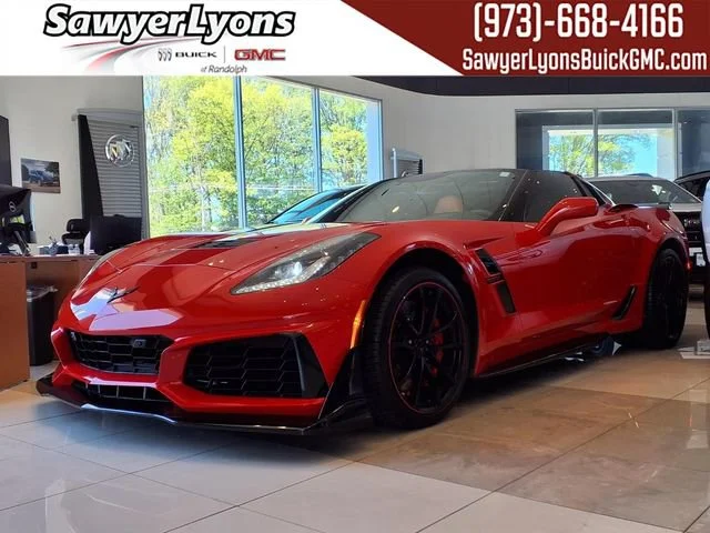 2017 Chevrolet Corvette Grand Sport Coupe 2LT's photo