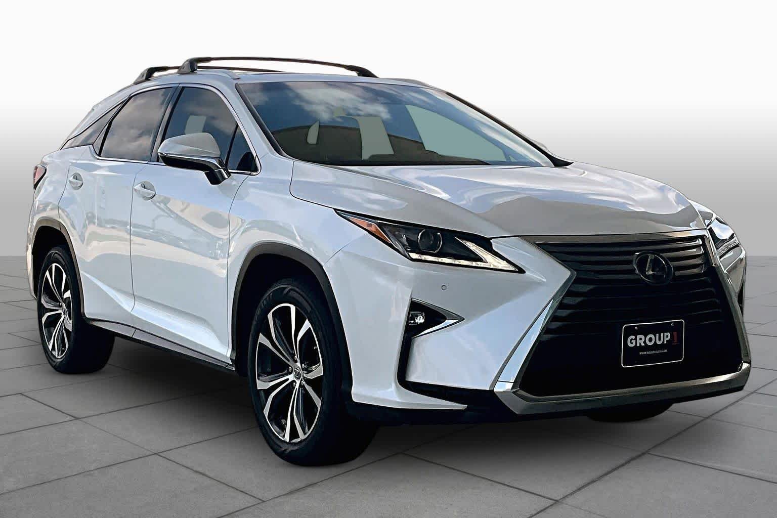 Used 2016 Eminent White Pearl Lexus  image 3
