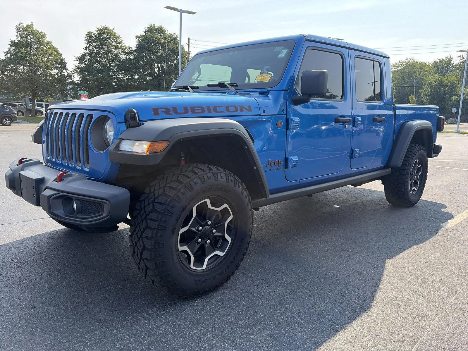 Used 2022 Hydro Blue Pearlcoat Jeep Rubicon image 3
