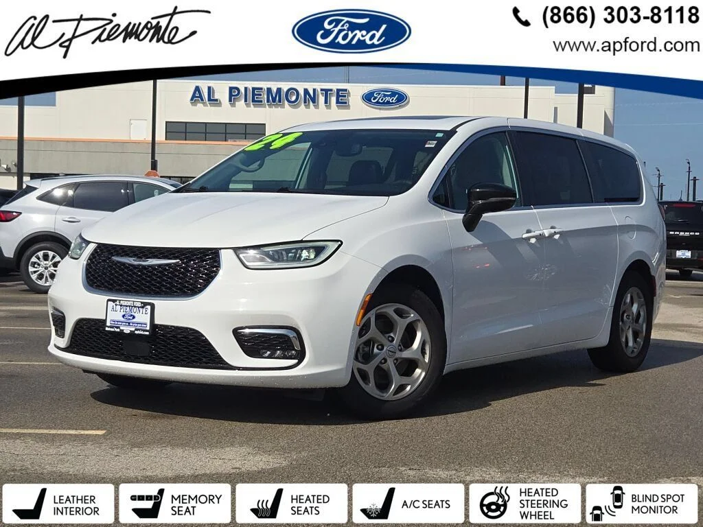 Used 2024 White Chrysler Limited image 1