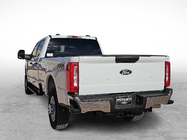 New 2027 Oxford White Ford F-350® XLT image 33