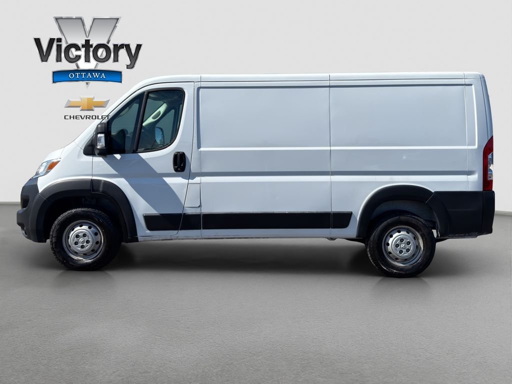 Used 2023 White Ram Base image 3