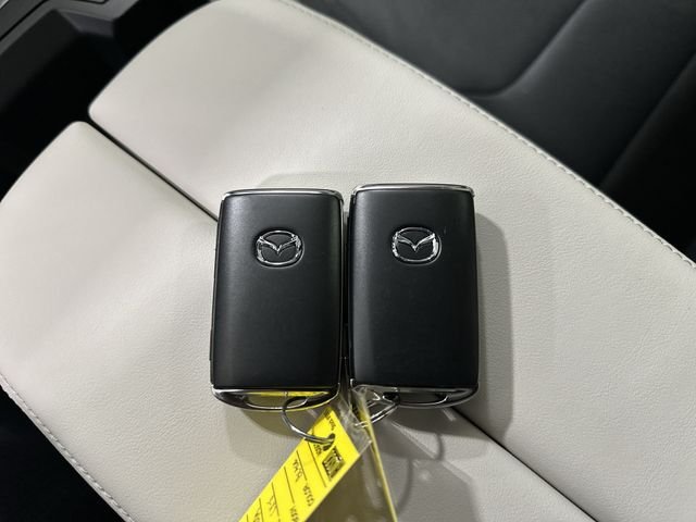 New 2026 Jet Black Mica Mazda 2.5 S Select AWD image 30