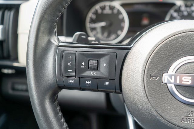 Used 2022 Black Nissan SV image 28