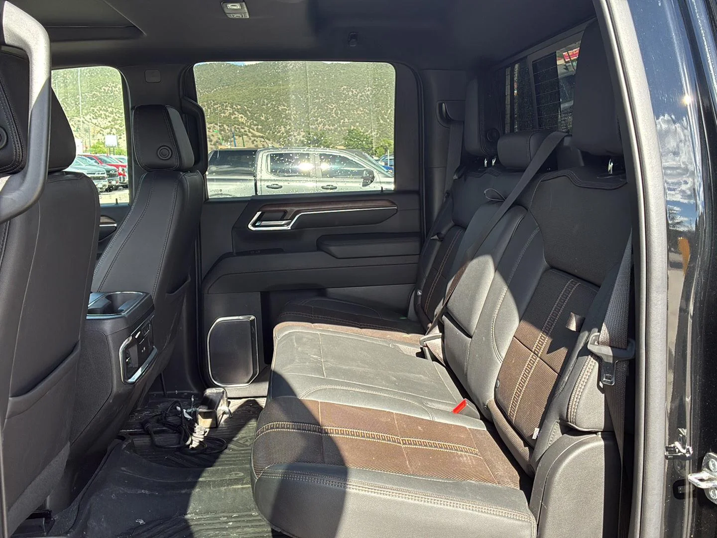 Used 2024 Black Chevrolet High Country image 6