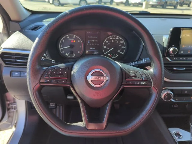 Used 2023 Silver Nissan 2.5 S image 11