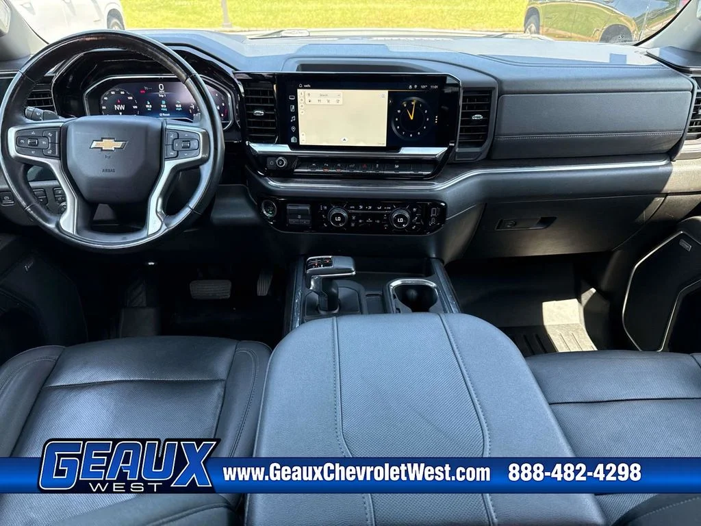 Used 2023 White Chevrolet LTZ image 29