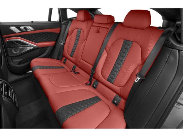 Used 2020 Marina Bay Blue Metallic BMW Competition image 16