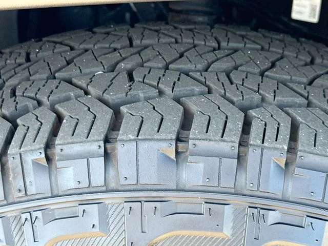 Used 2025 Gray Nissan PRO-X image 30