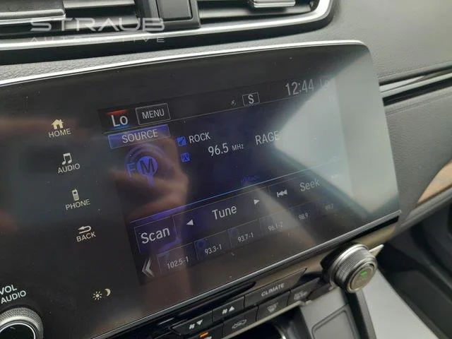 Used 2022 Platinum White Pearl Honda EX-L image 21