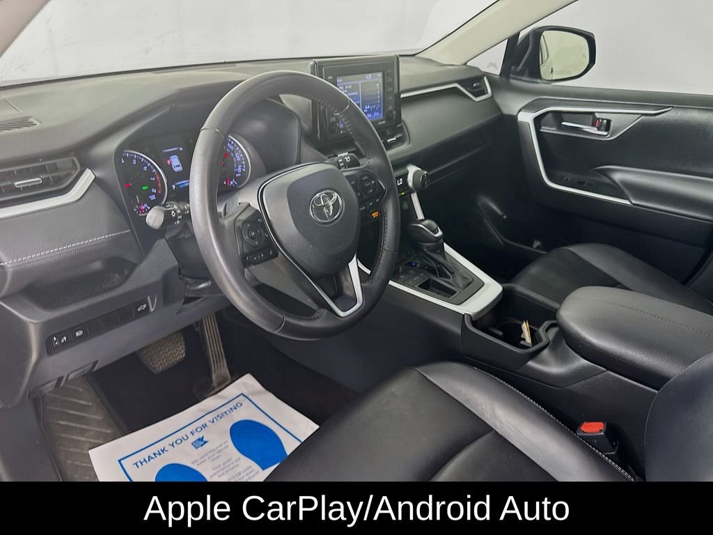 Used 2022 Midnight Black Metallic Toyota XLE Premium image 10