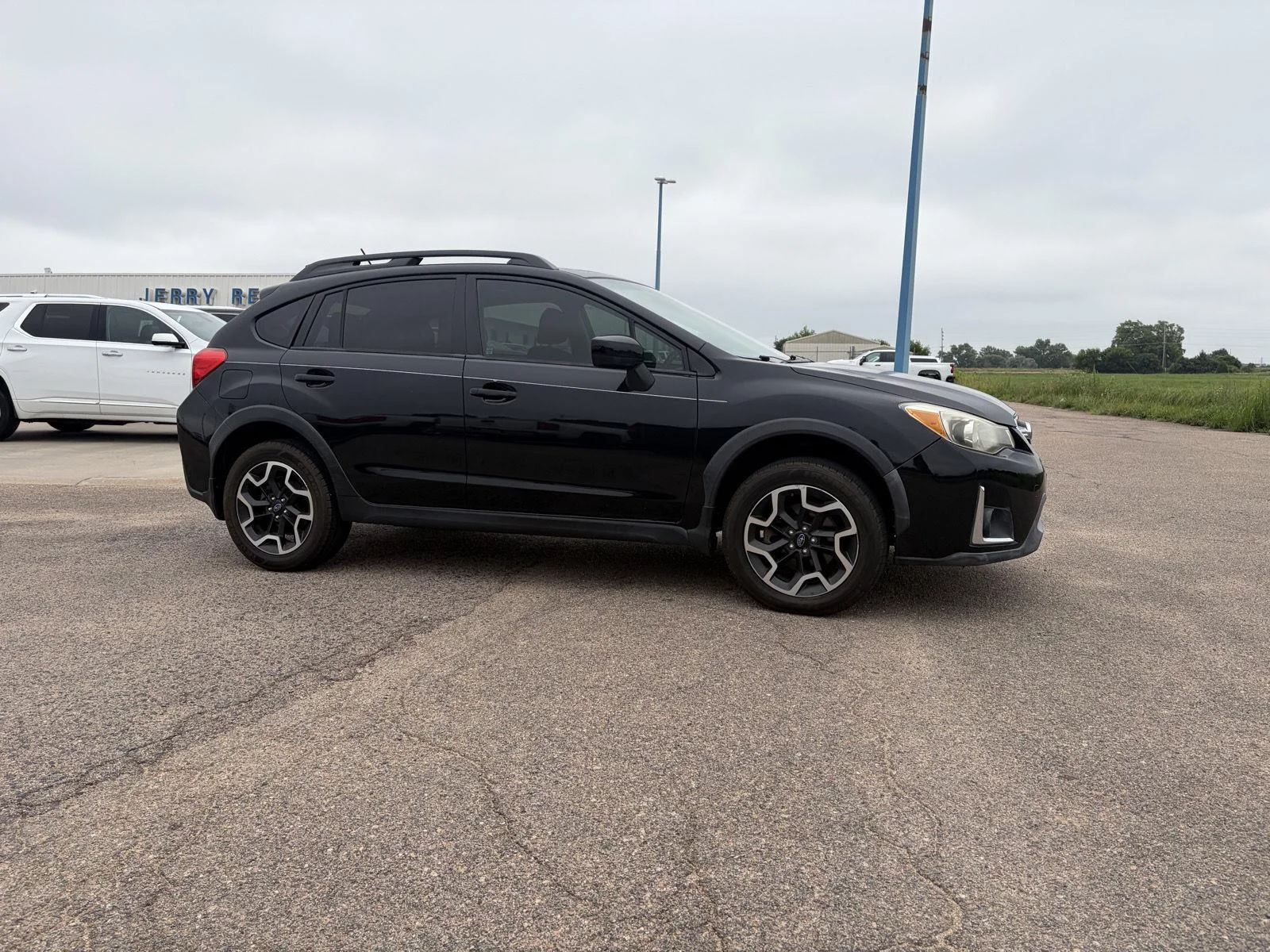 Used 2016 Black Subaru Premium image 7