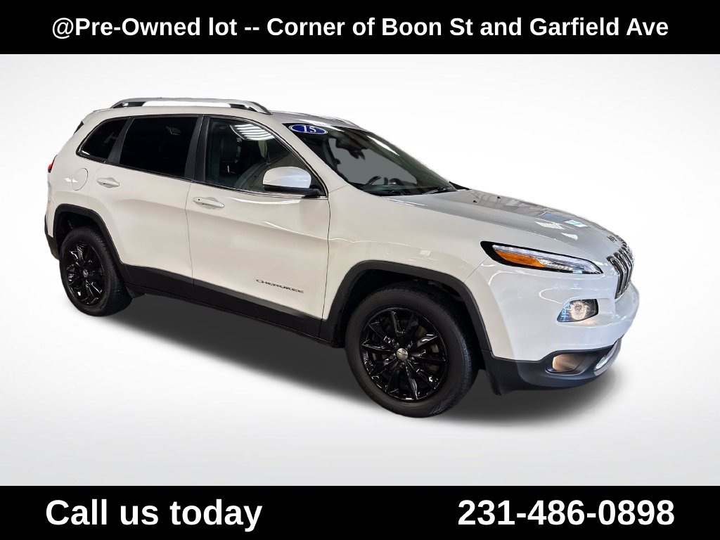 Used 2015 White Jeep Limited image 7