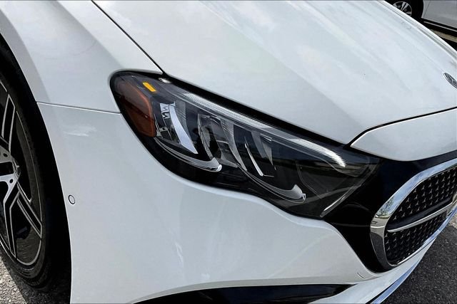New 2026 Polar White Mercedes-Benz E 450 image 15