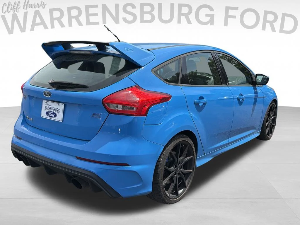 Used 2017 Nitrous Blue Ford RS image 7