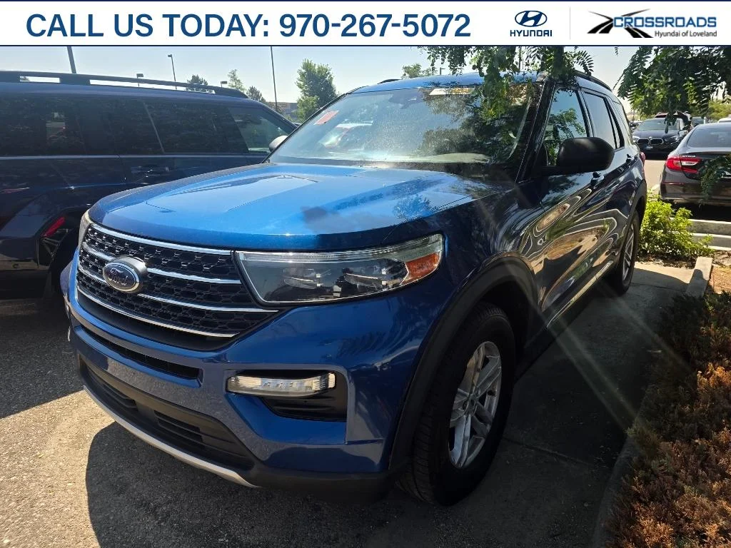 Used 2021 Atlas Blue Metallic Ford XLT image 1