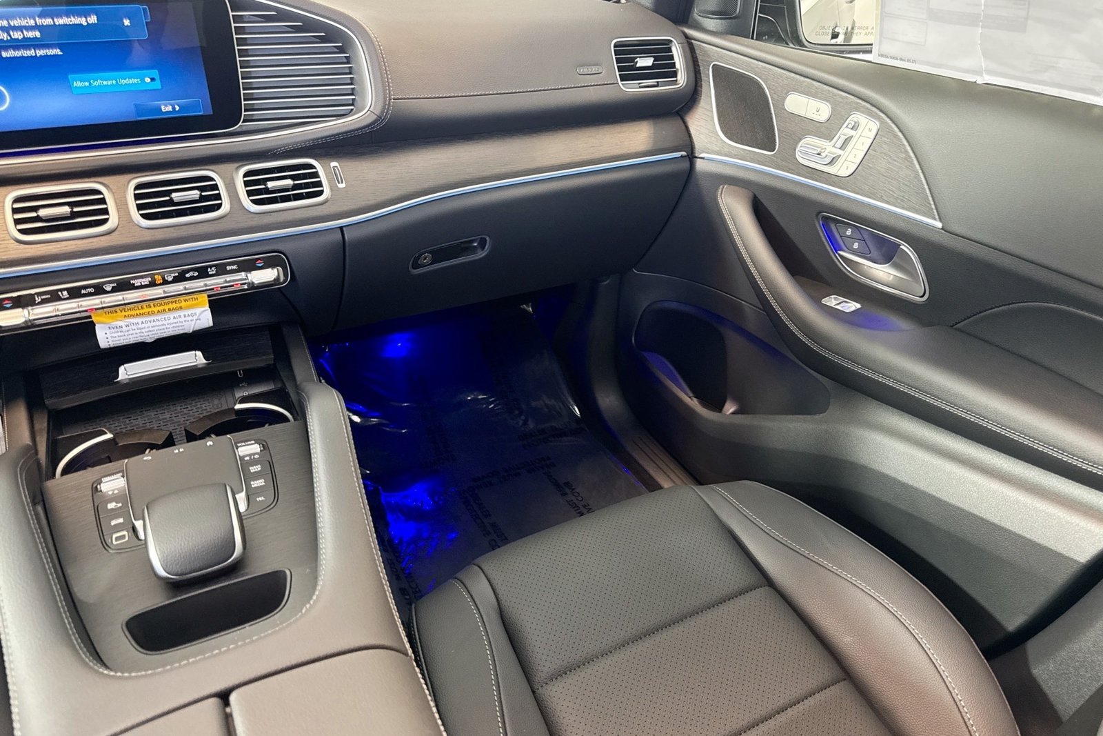New 2026 Obsidian Black Metallic Mercedes-Benz GLE 350 image 21