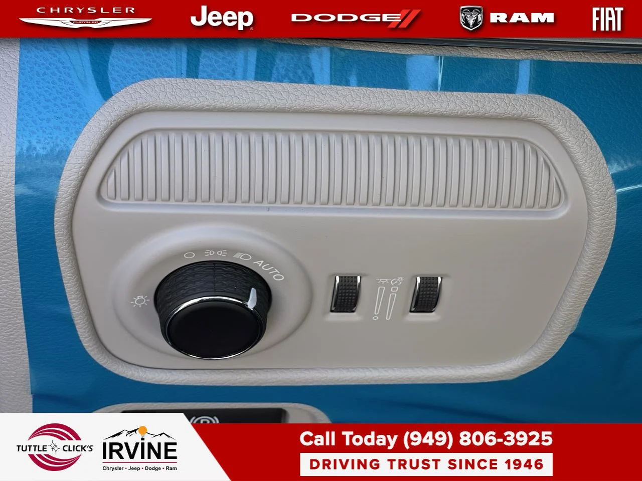 New 2026 Fathom Blue Pearl-Coat Exterior Paint Jeep Limited Reserve image 29