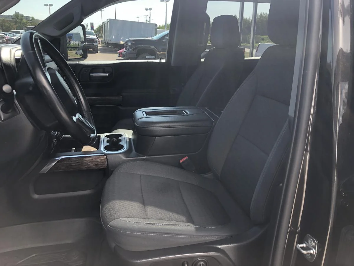 Used 2020 Brown GMC 4WD Crew Cab 147" Elevation image 12