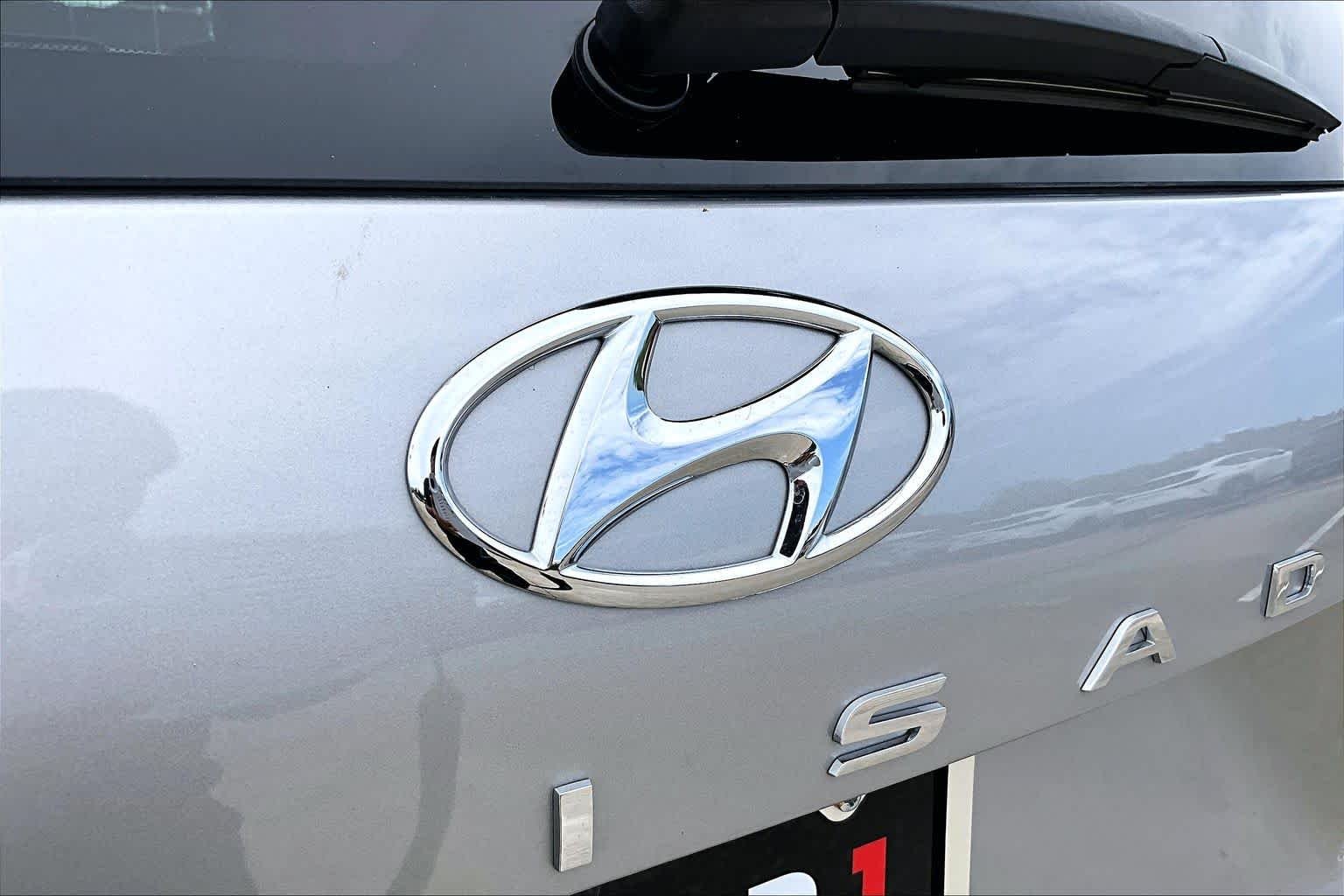 Used 2024 Typhoon Silver Hyundai Limited image 10