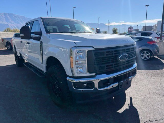 Used 2024 Oxford White Ford XL image 37