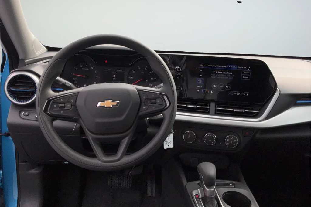 2026 Chevrolet Trax LS - Photo 11
