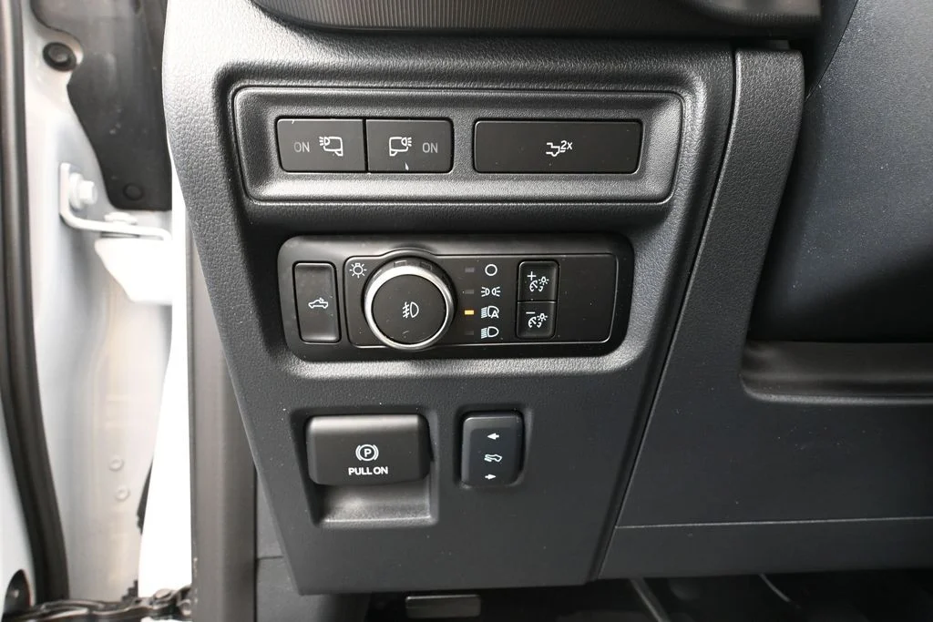 Certified Used 2024 White Ford Lariat image 33