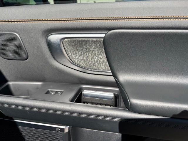 New 2027 Bronze Fire Metallic Tinted Clearcoat Ford Tremor® image 19