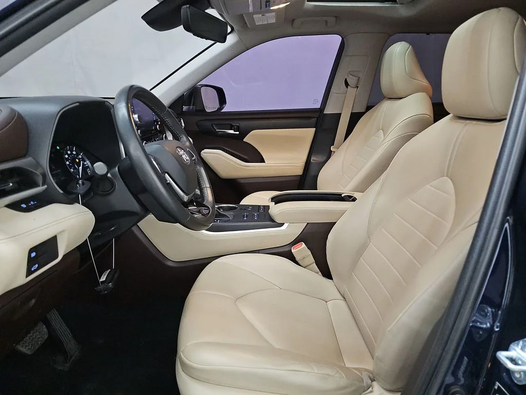 Certified Used 2021 Blue Toyota XLE image 6