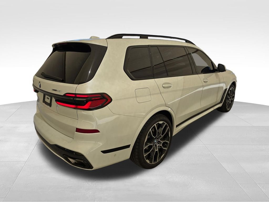 Used 2025 White Metallic BMW xDrive40i image 8