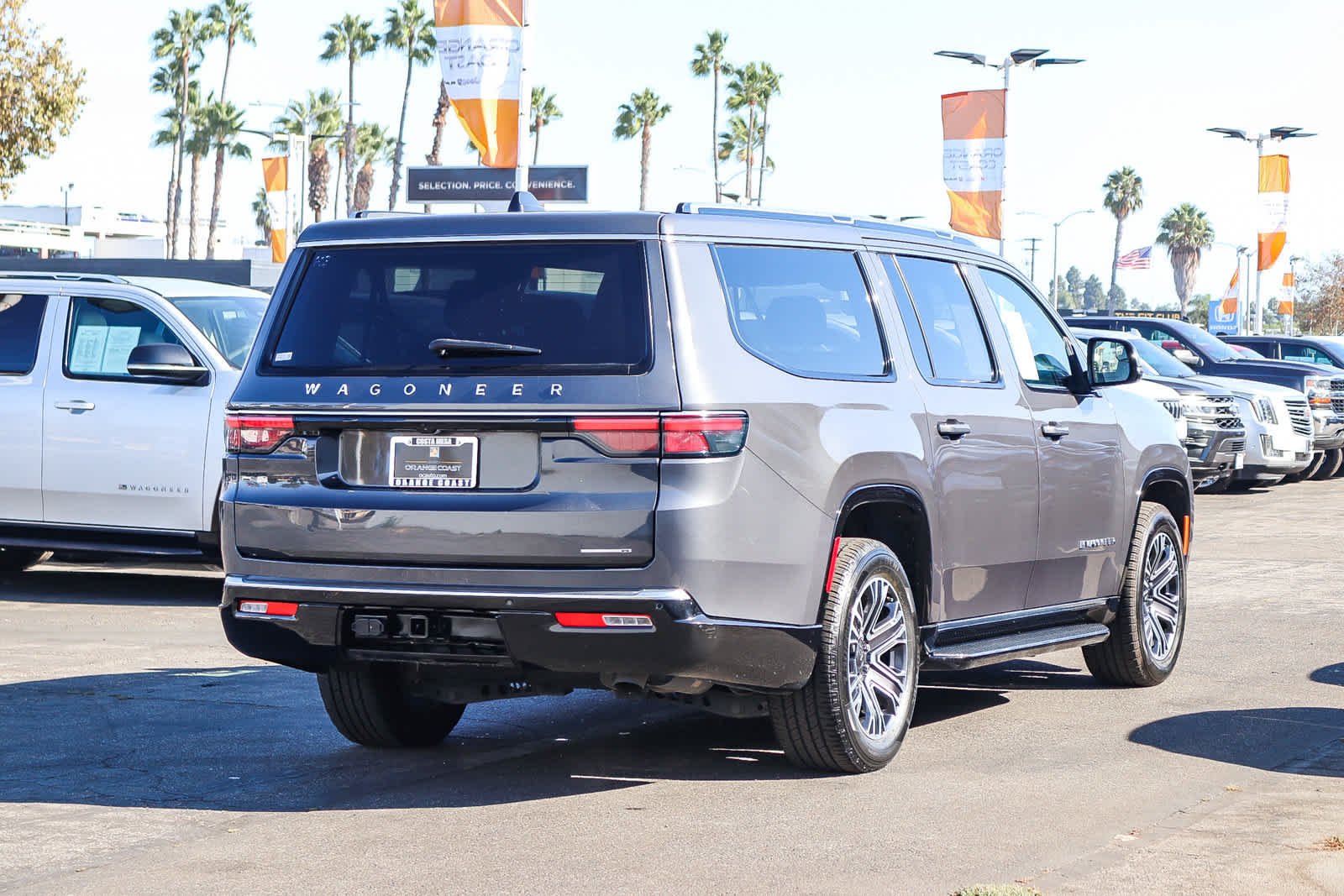 Used 2024 Baltic Gray Metallic Clearcoat Jeep Series II image 4