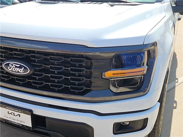 Used 2024 White Ford STX 4x2 SuperCrew Cab 5.5 ft. box 145 in. WB image 7