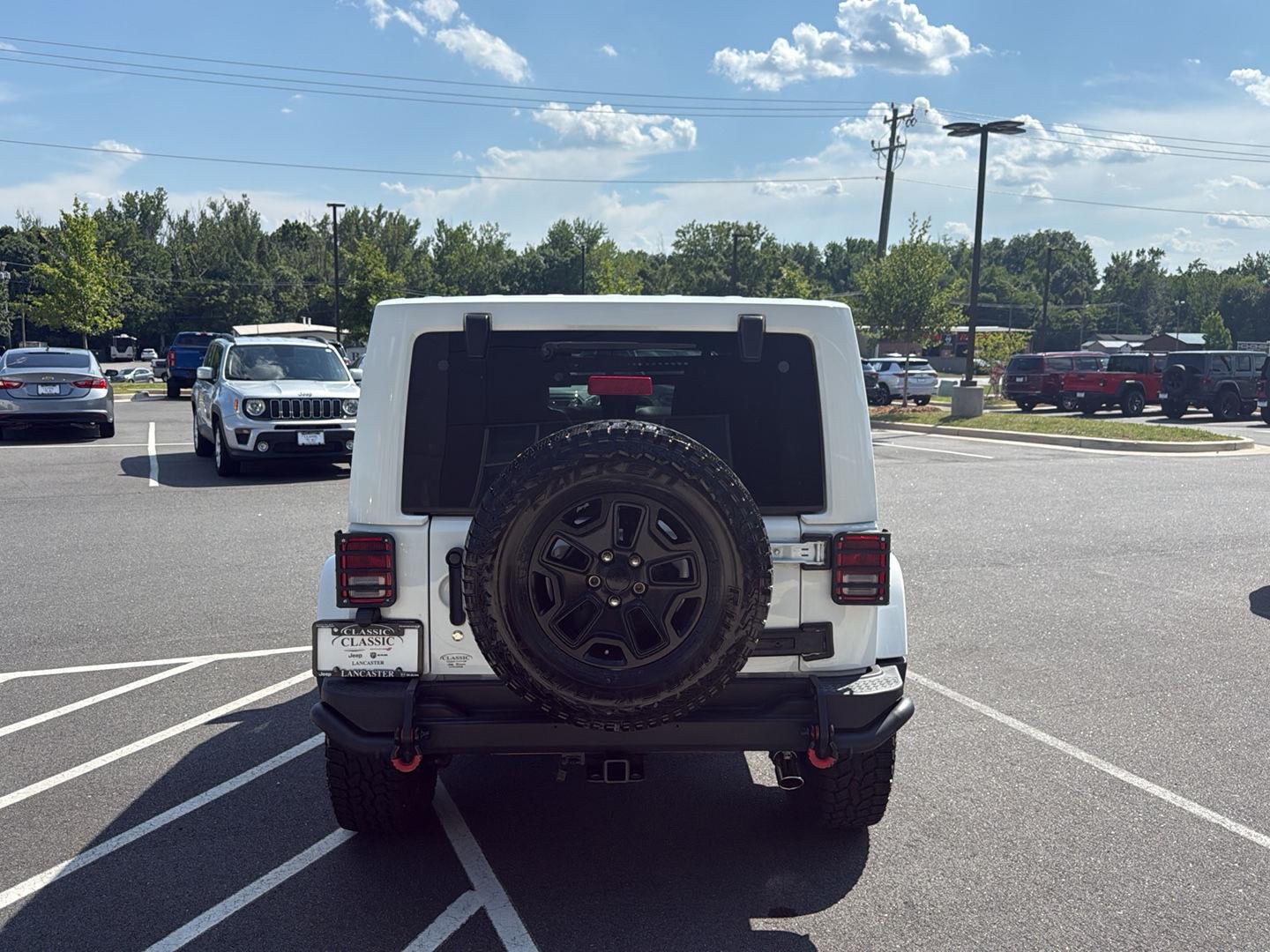 Used 2016 Bright White Clearcoat Jeep Backcountry image 7