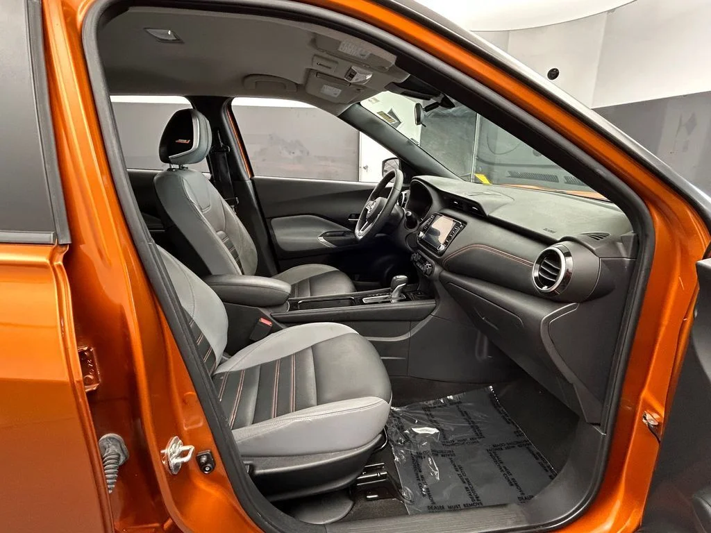 Used 2023 Monarch Orange Metallic/Super Black Nissan SR image 43
