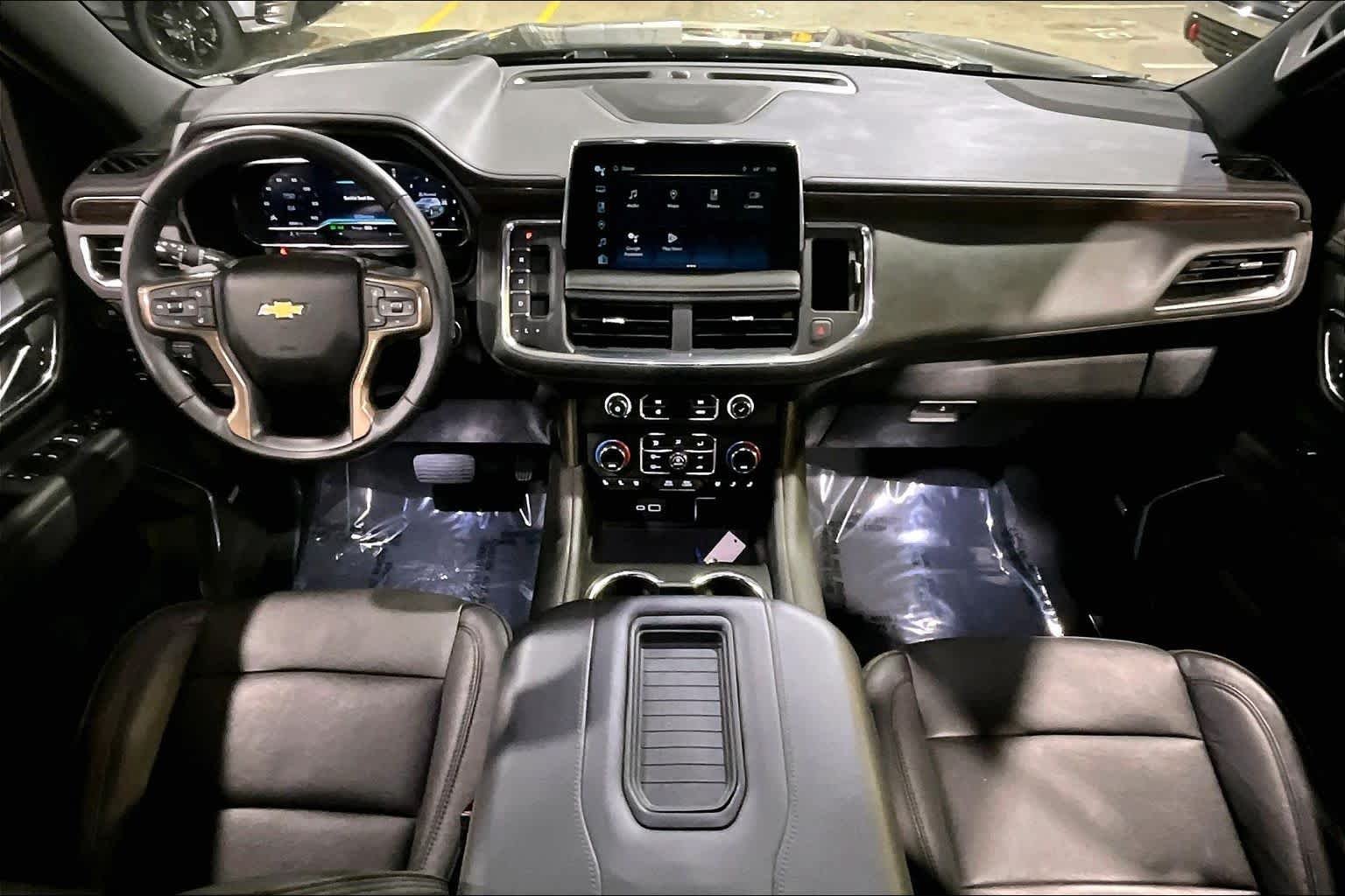 Used 2024 Black Chevrolet High Country image 27
