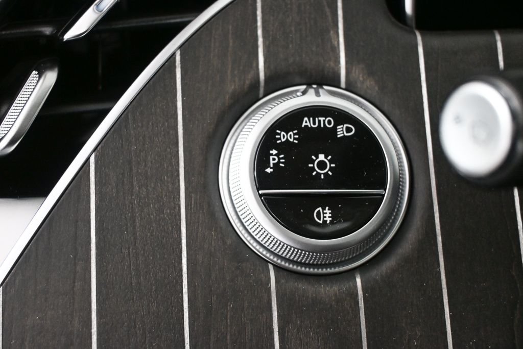 New 2026 Cirrus Silver Metallic Mercedes-Benz E 450 image 9