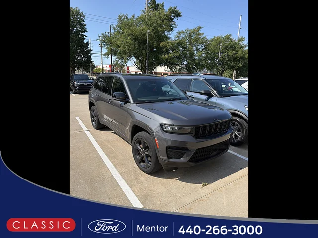 2023 Jeep Grand Cherokee Altitude