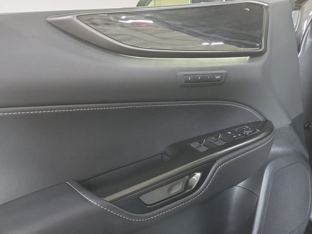 2026 Lexus NX 450h+ Premium - Photo 10