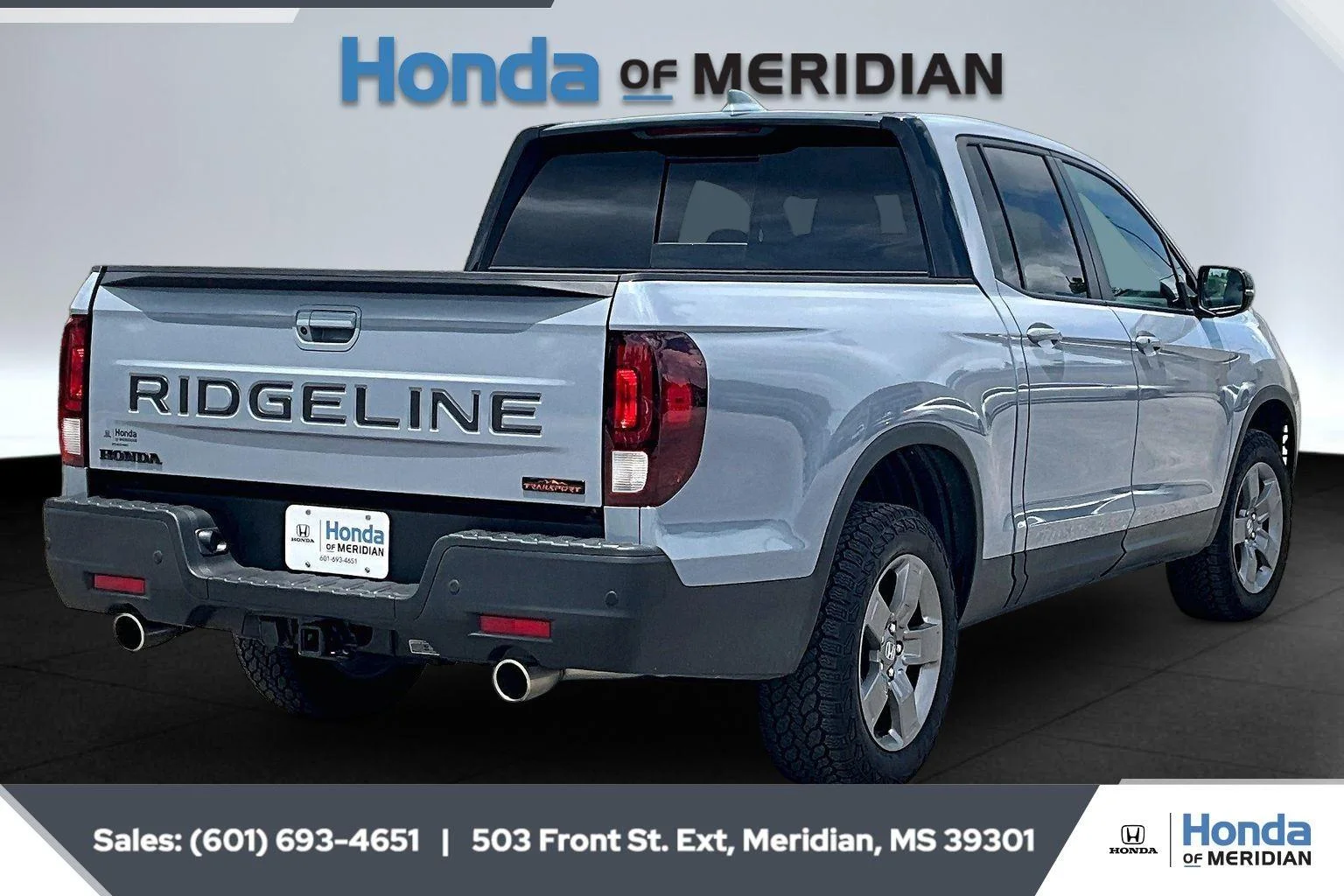 Used 2025 Sonic Gray Pearl Honda TrailSport image 11