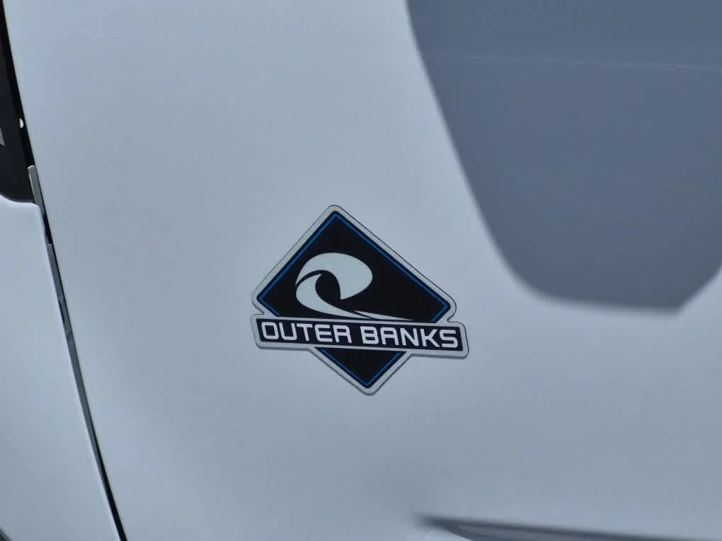 Certified Used 2025 Oxford White Ford Outer Banks image 21