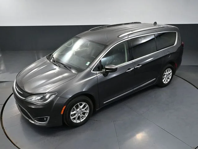 Used 2020 Gray Chrysler Touring L image 46