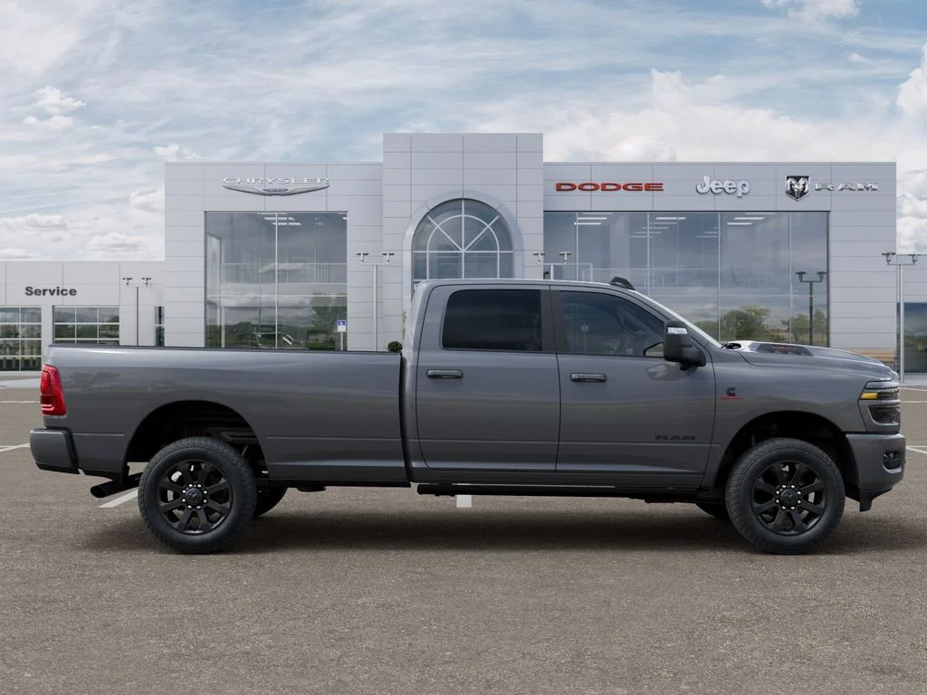 New 2026 Ceramic Gray Clear-Coat Exterior Paint RAM Laramie image 22