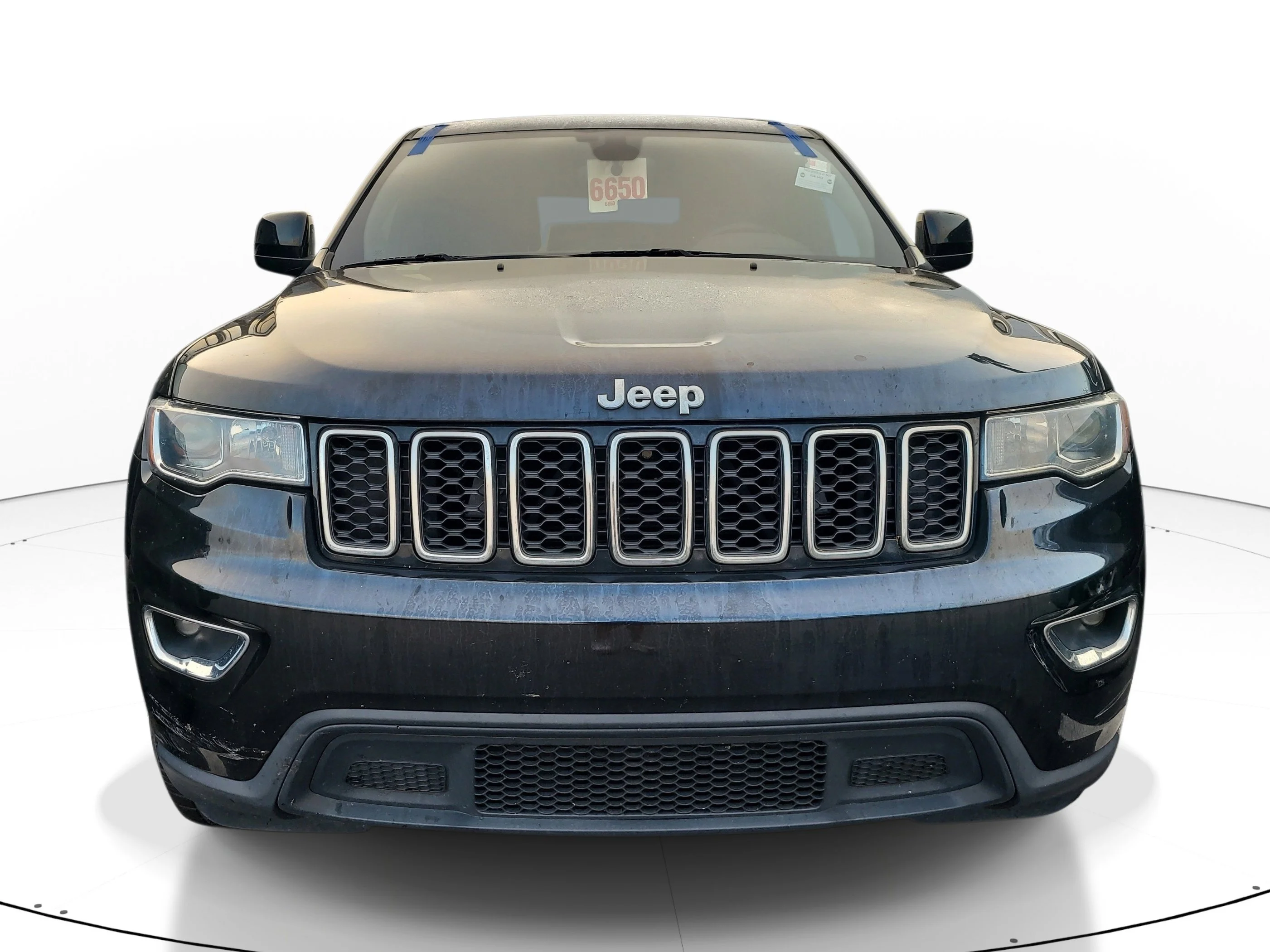 Used 2021 Diamond Black Crystal Pearlcoat Jeep Laredo E image 2