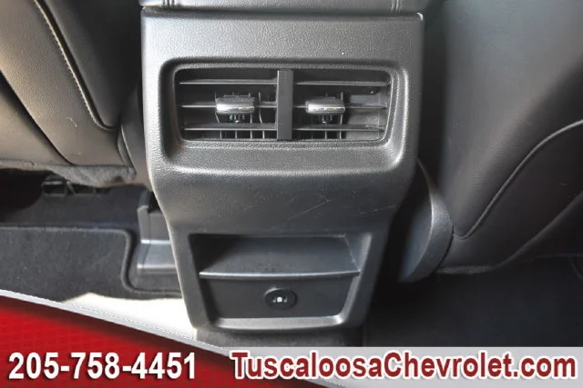 Used 2024 Iconic Silver Met Ford SEL image 26