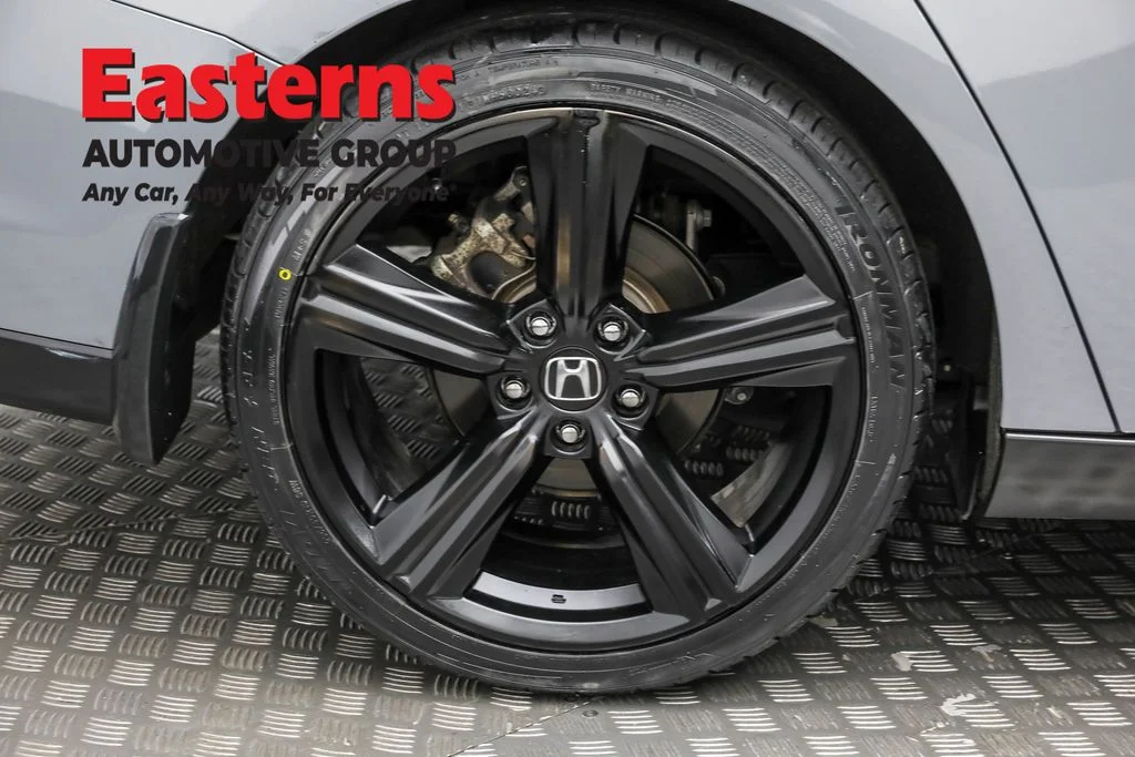 Used 2025 Gray Honda Sport image 28